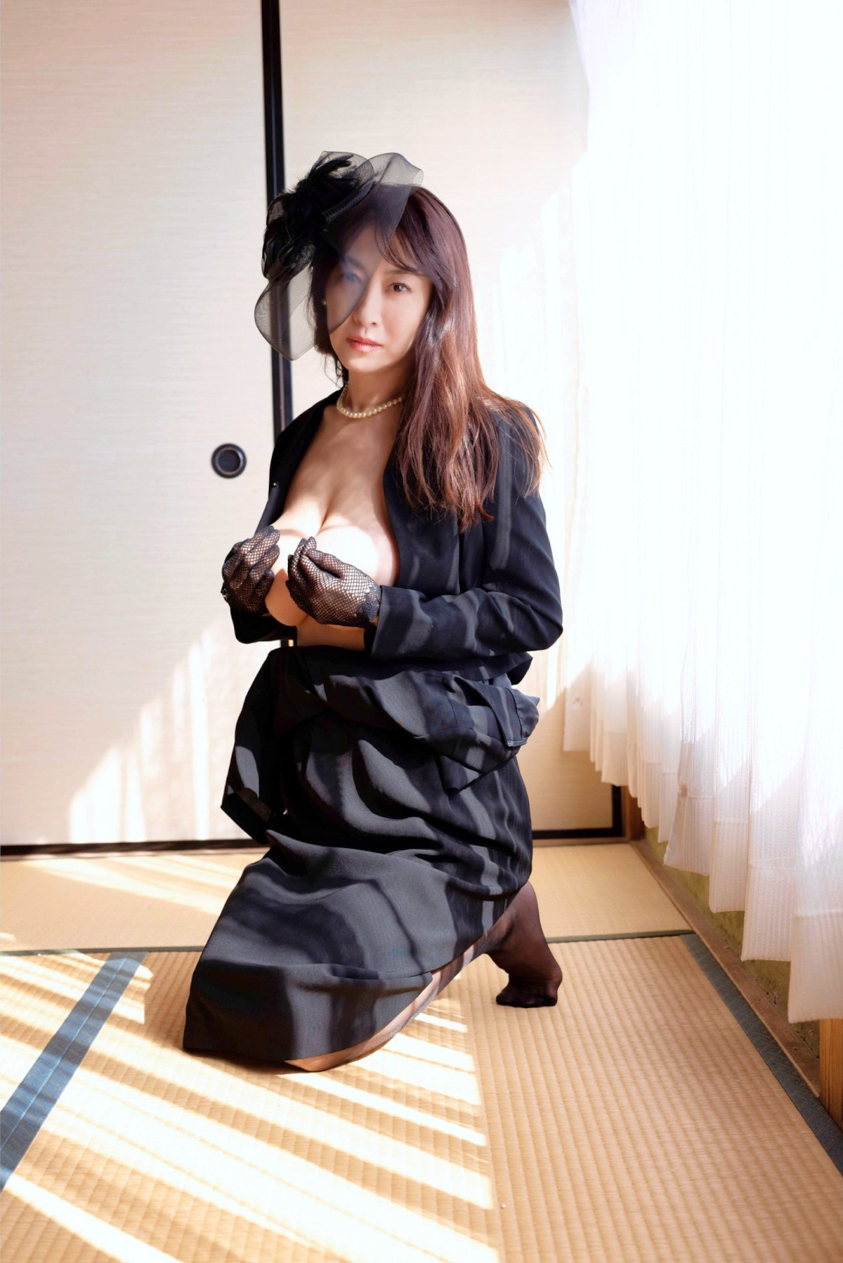 Yuka Sawachi 沢地優佳, ギルドデジタル写真集 [二人だけの世界] Set.02