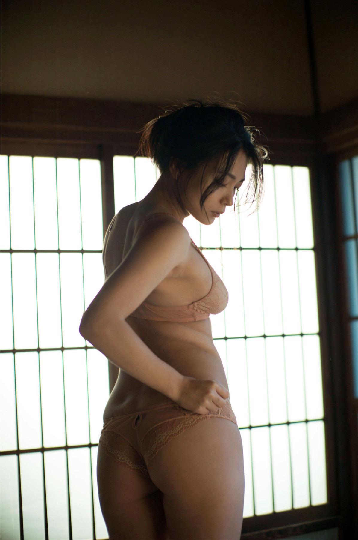 Yukie Kawamura 川村ゆきえ, FLASHデジタル写真集 [陽だまりの情事] Set.01