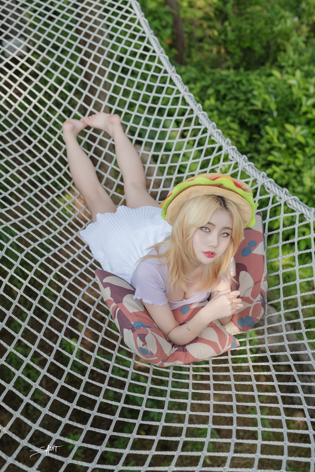 Yuna 유나, Saint PhotoLife Vol.14 ‘Jeju Story Part.1’ Set.04