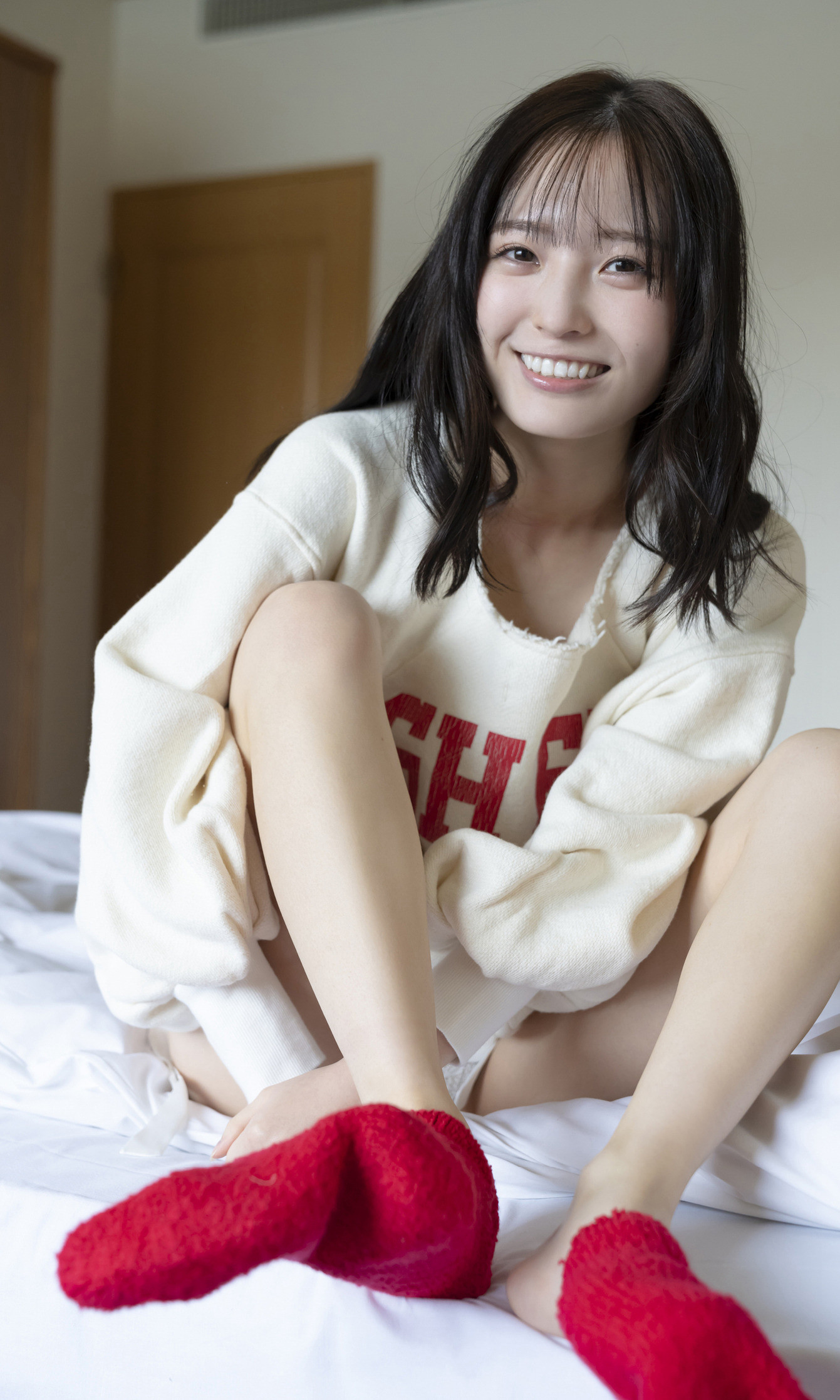 Yura Yura 由良ゆら, 週プレ Photo Book 「いっぱい見てね」 Set.01