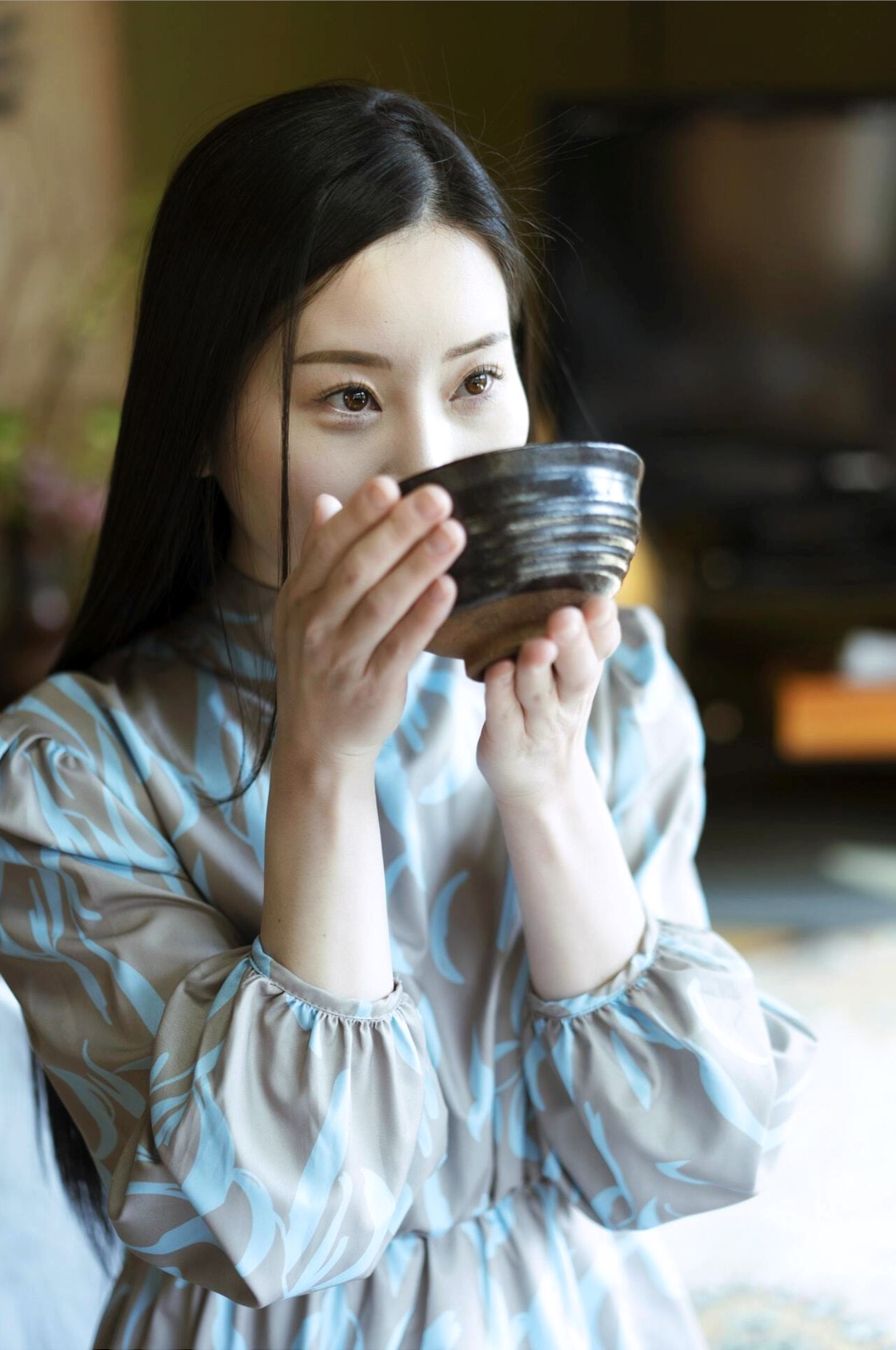 謎の美女17 ファースト写真集 『ひとひらの舞』 Set.01