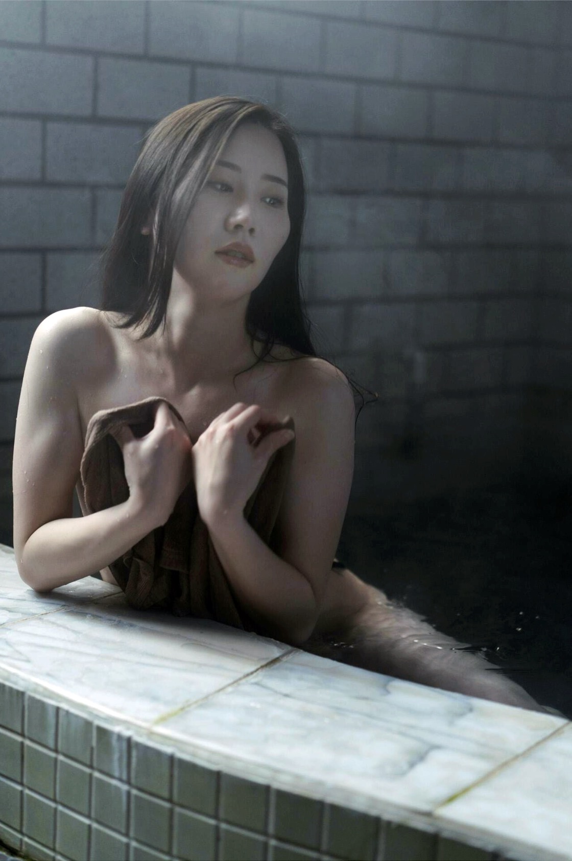 謎の美女17 ファースト写真集 『ひとひらの舞』 Set.03