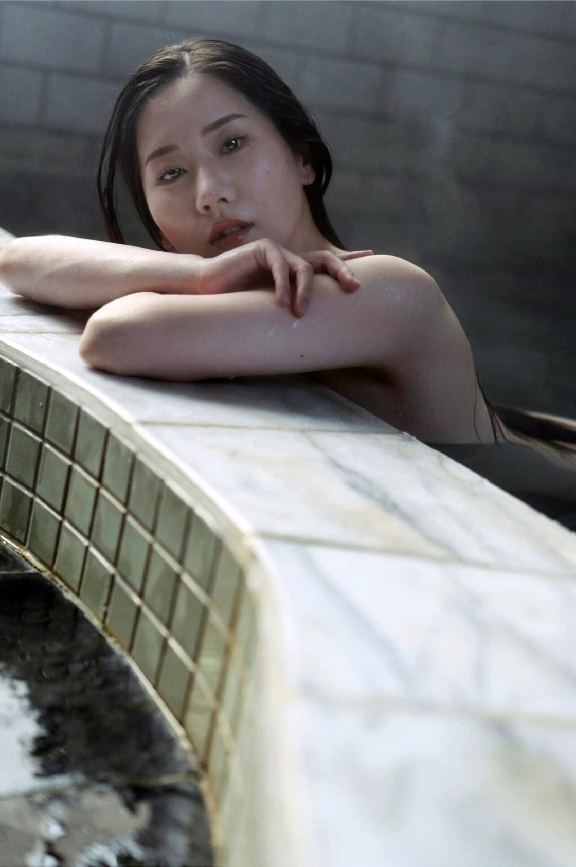謎の美女17 ファースト写真集 『ひとひらの舞』 Set.03