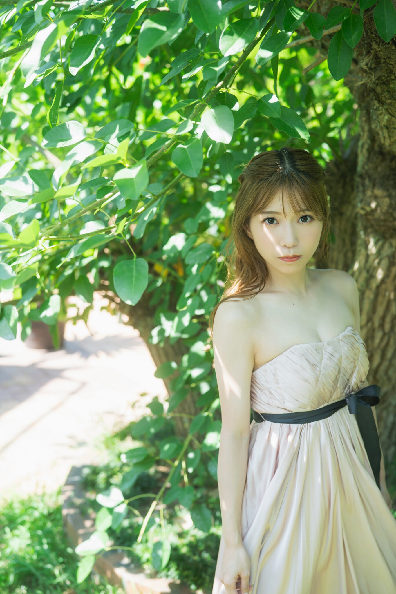 ASAKA 亜咲花, FRIDAY 2024.10.25 (フライデー 2024年10月25日号)