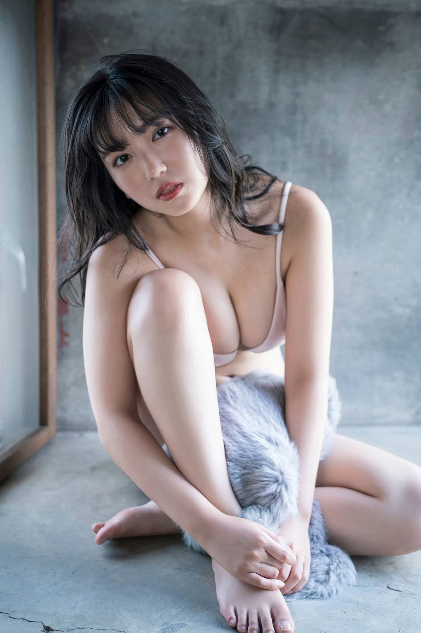 Aika Sawaguchi 沢口愛華, ヤンマガWeb ヤンマガアザーっす！ 週刊 03 無料分