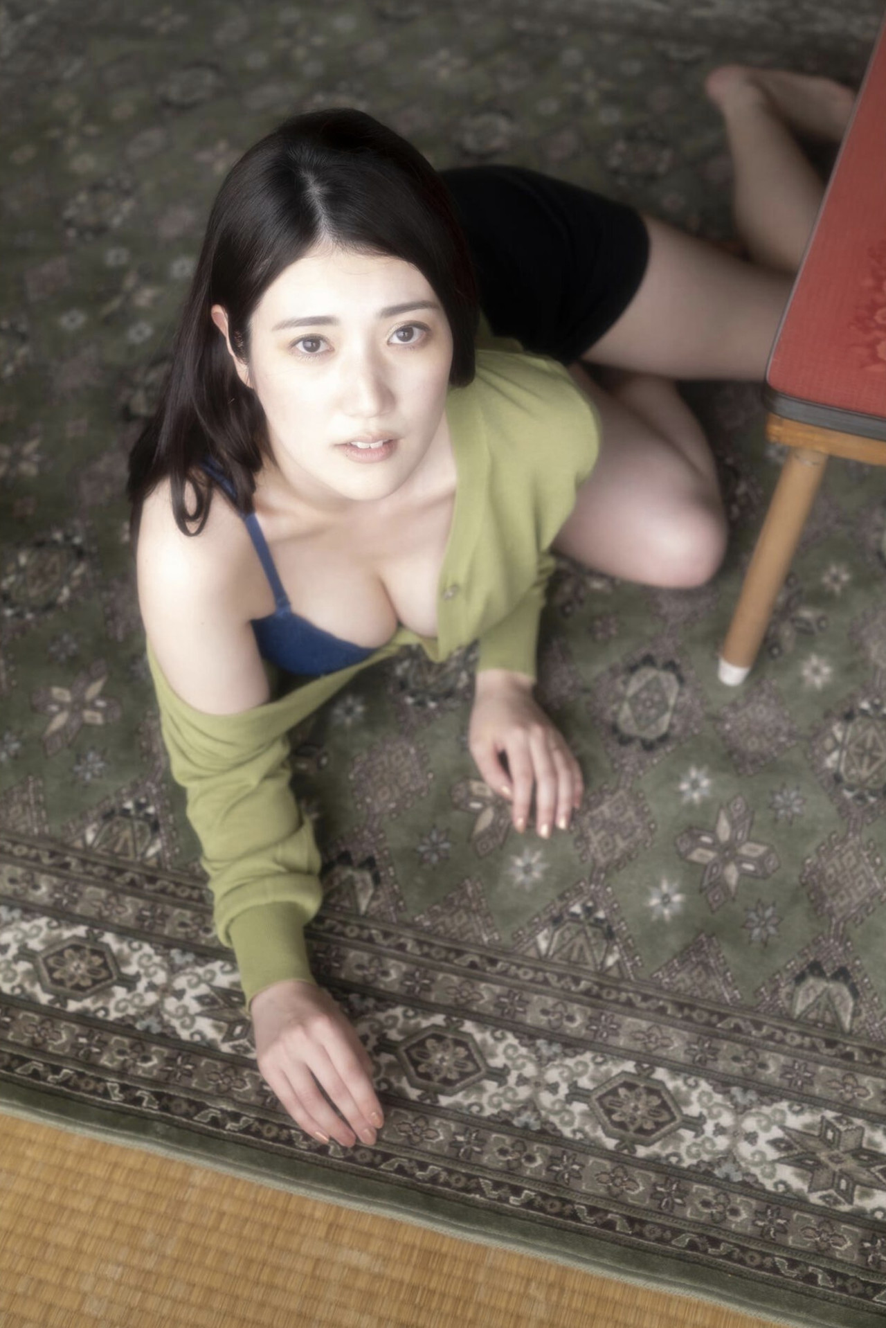 Aya Kusano 草野綾, デジタル写真集 [Exciting Girls ~もしもあのグラドルが若妻だったら~] Set.01