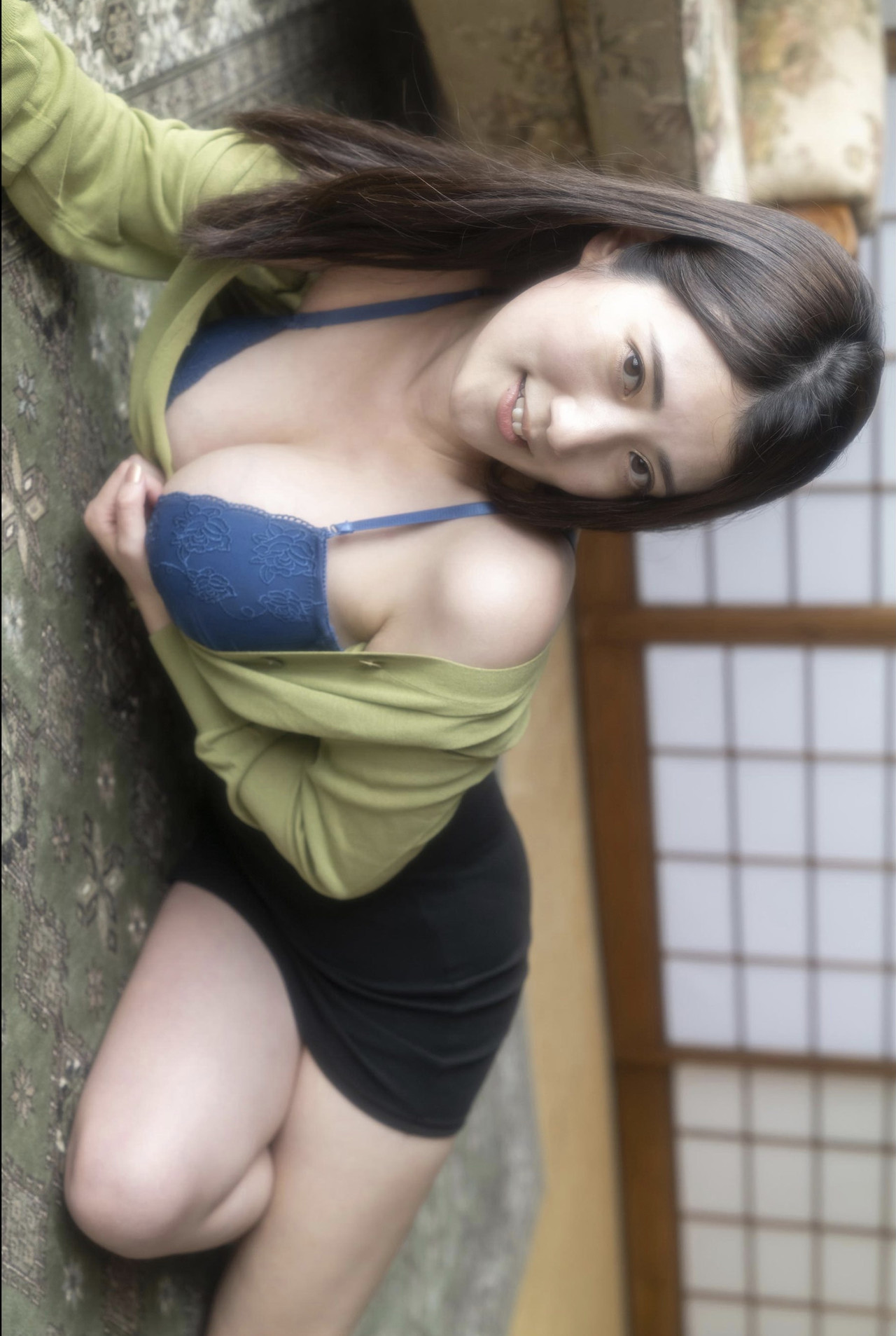 Aya Kusano 草野綾, デジタル写真集 [Exciting Girls ~もしもあのグラドルが若妻だったら~] Set.01