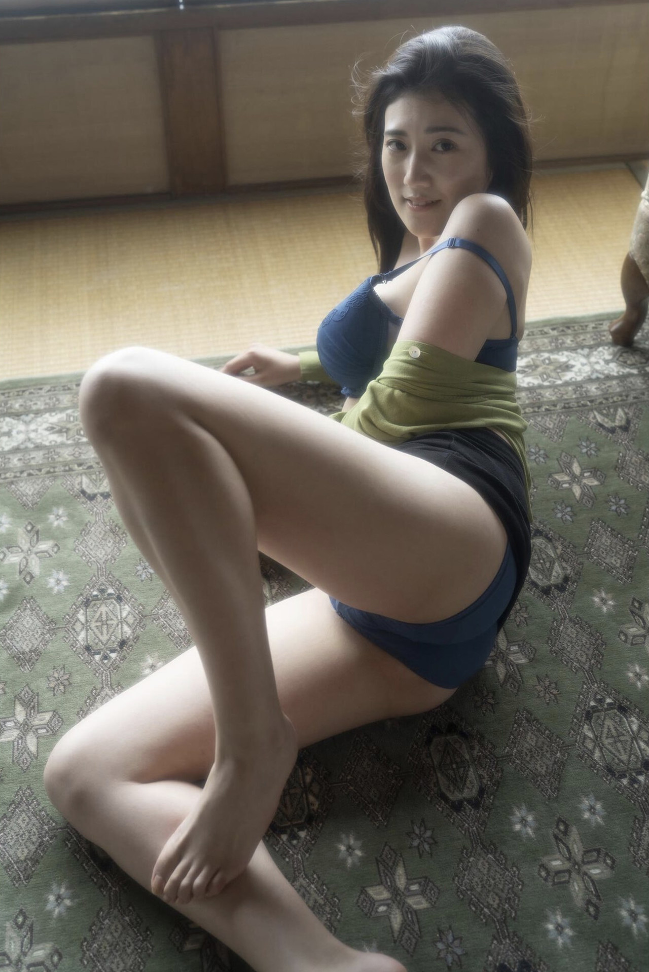 Aya Kusano 草野綾, デジタル写真集 [Exciting Girls ~もしもあのグラドルが若妻だったら~] Set.02