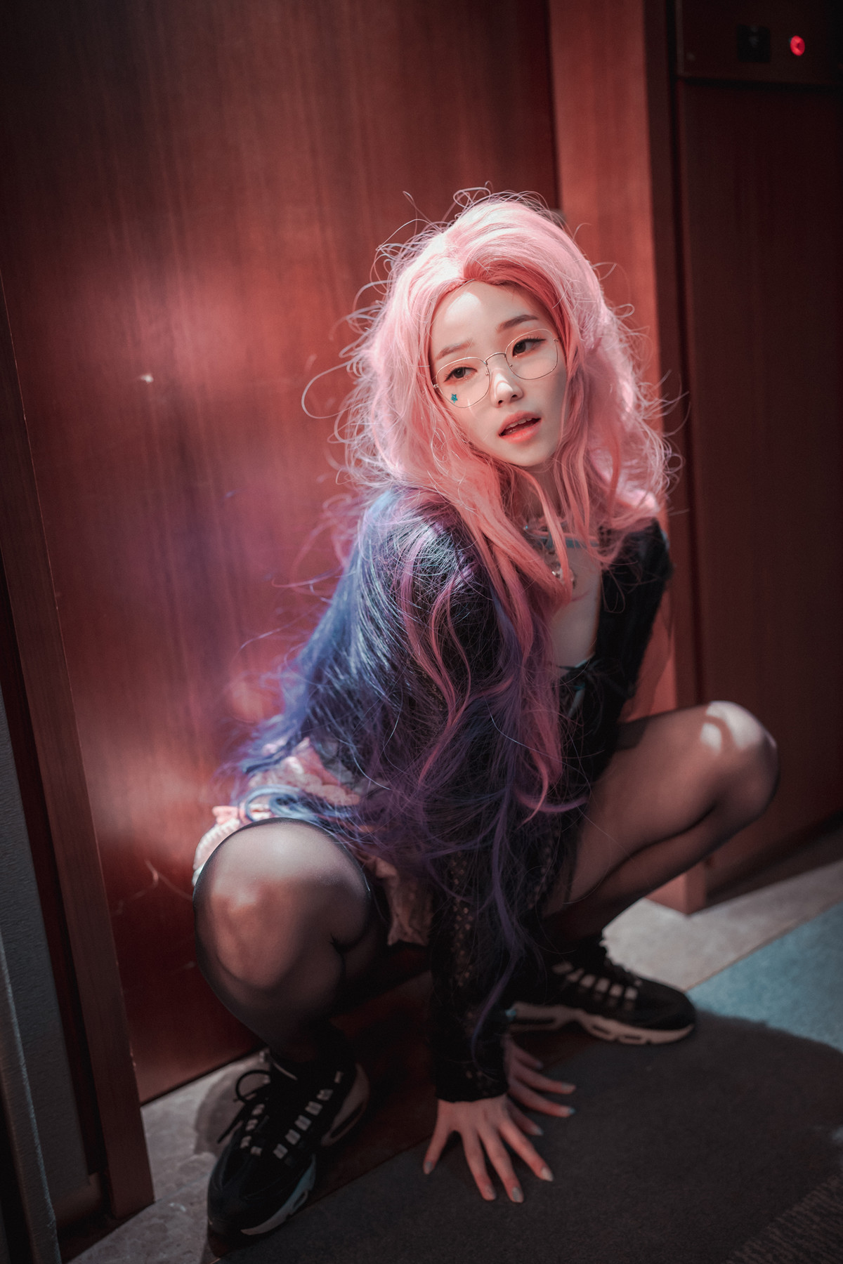 Bambi 밤비, DJAWA ‘Seraphine The Starry-Eyed Songstress’ Set.01