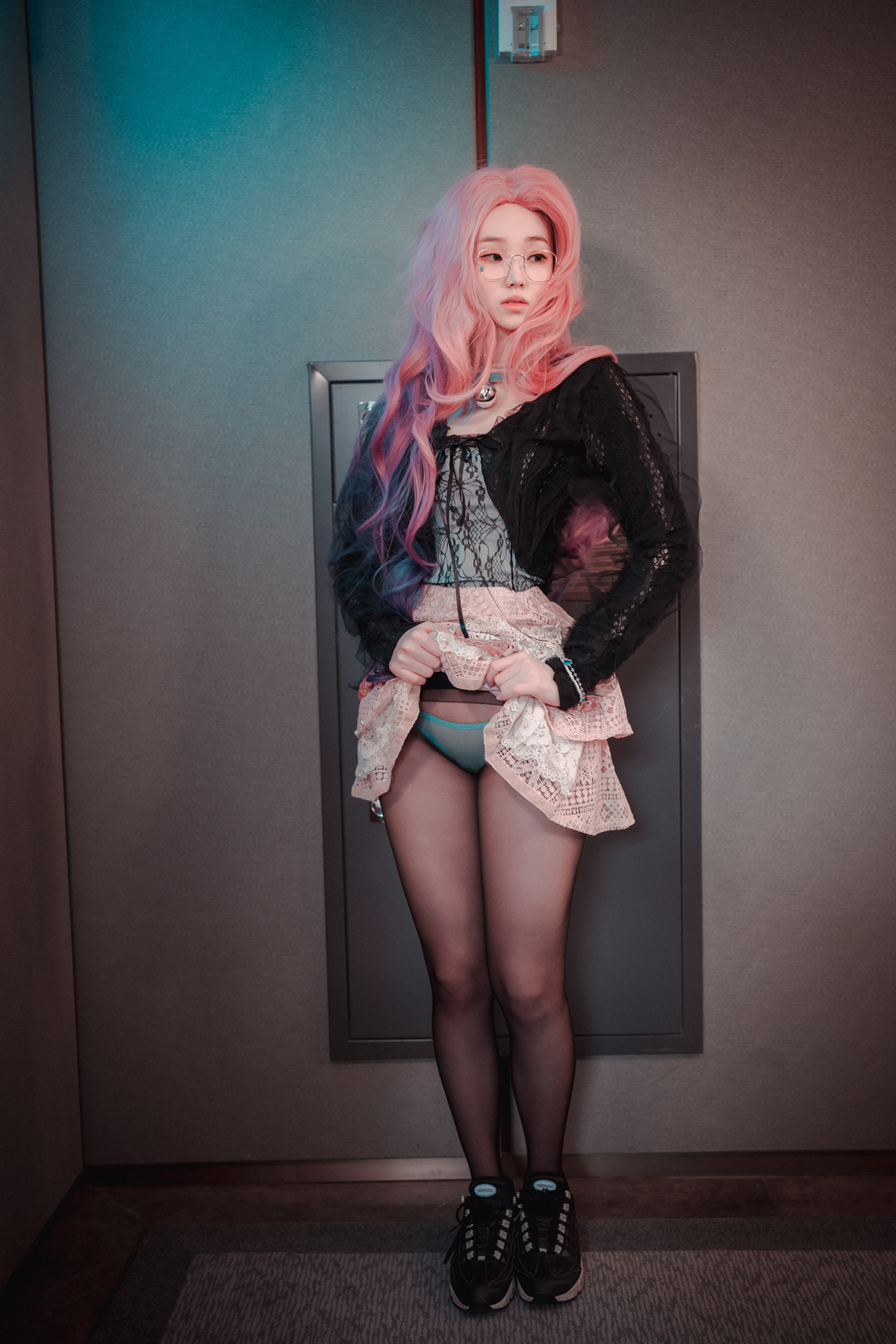 Bambi 밤비, DJAWA ‘Seraphine The Starry-Eyed Songstress’ Set.01