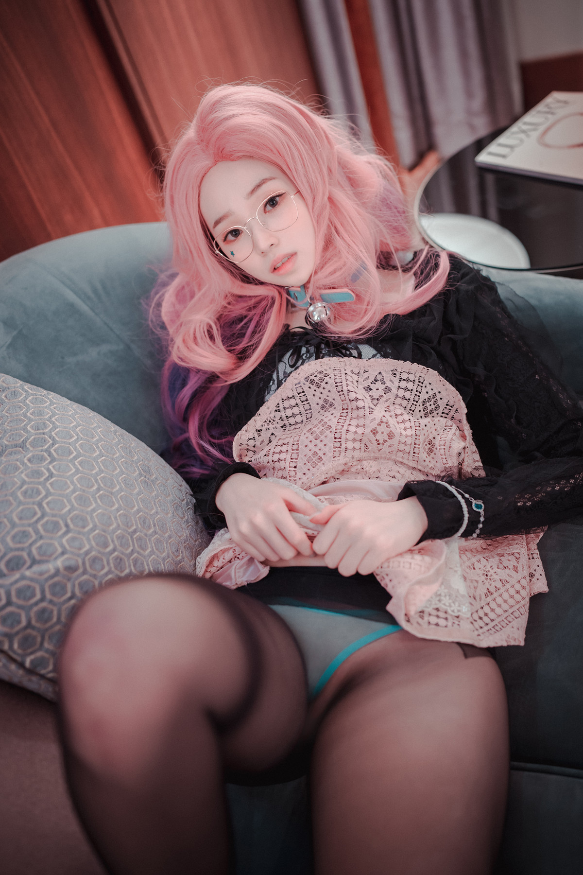 Bambi 밤비, DJAWA ‘Seraphine The Starry-Eyed Songstress’ Set.01