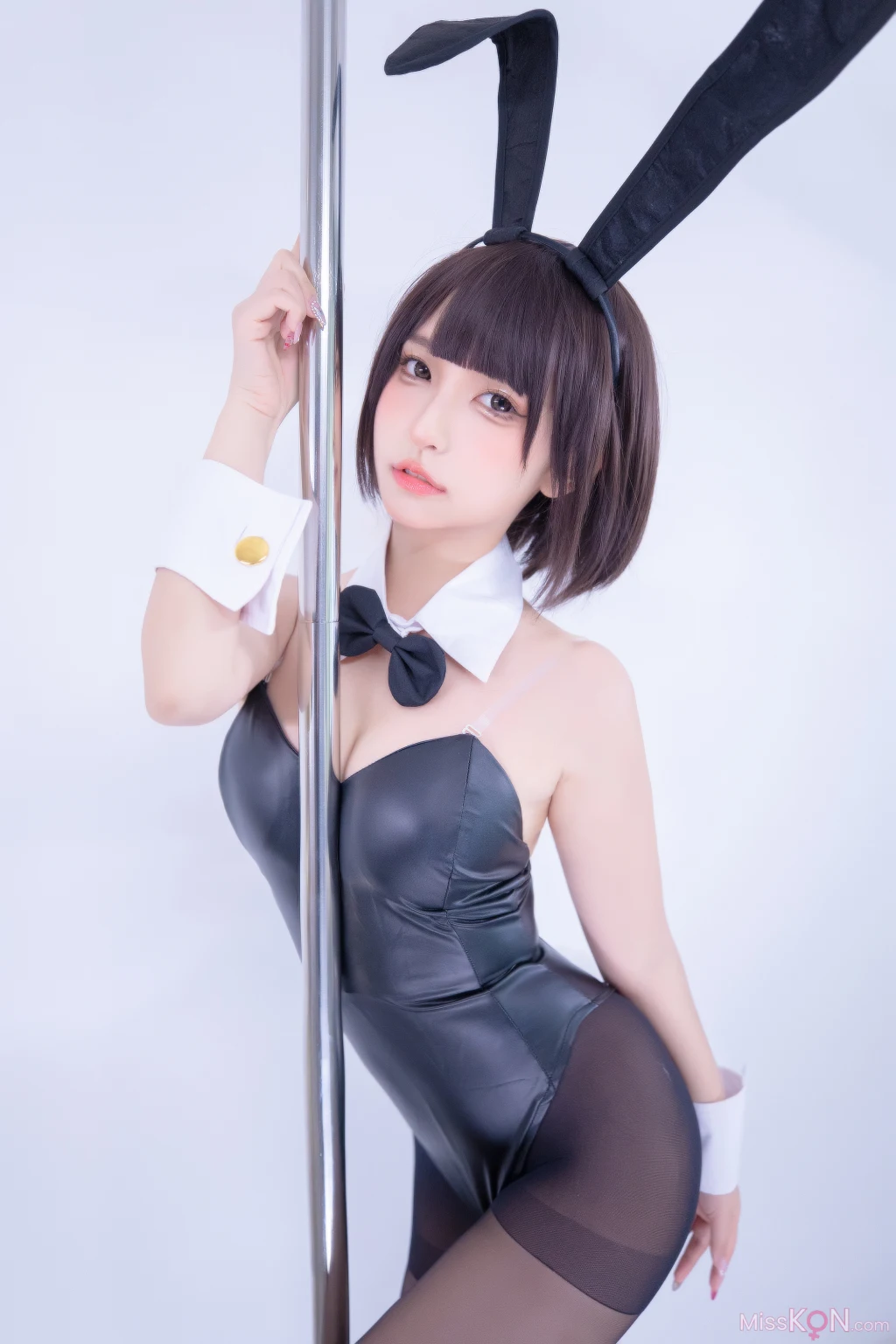 Coser@神楽坂真冬 Vol.089_ 绝对企画-兔女郎与钢管《バニーバブル》