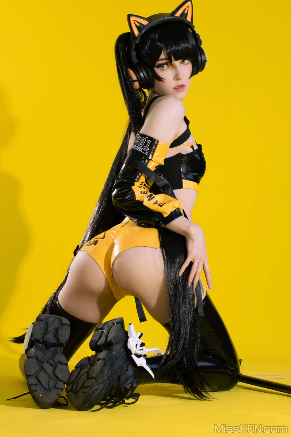 Coser@Candy_Ball_ Cyber Kitty