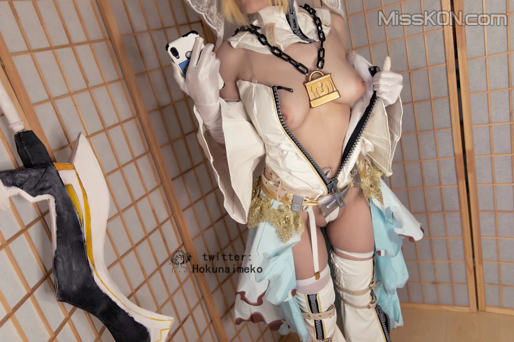 Coser@Hokunaimeko (北乃芽子)_ Nero Bride Selfie Collection