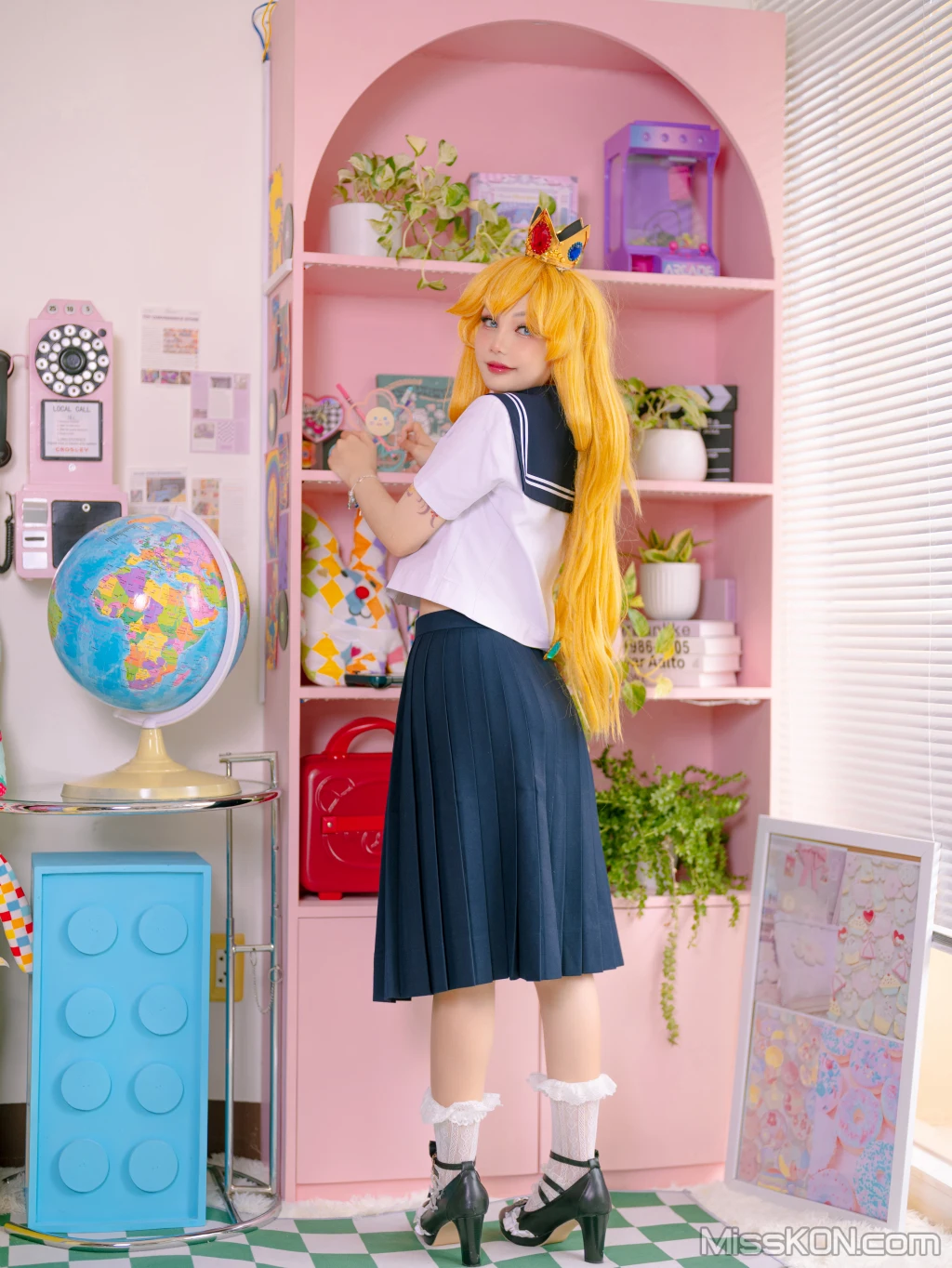 Coser@Joyce Lin_ Peach School Girl