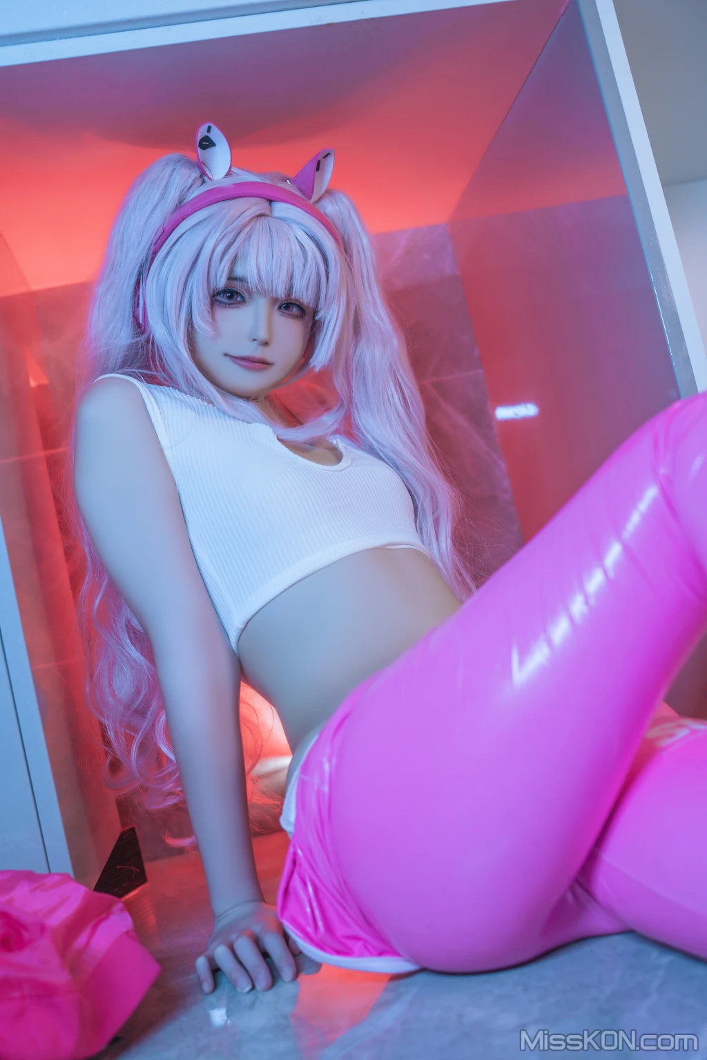 Coser@Quan冉有点饿_ NIKKE 爱丽丝