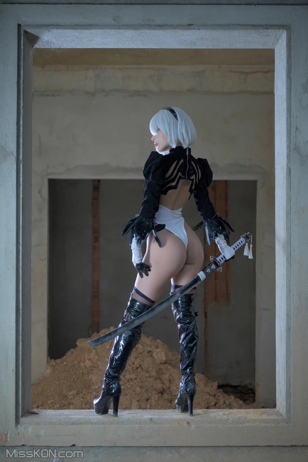 Coser@UmekoJ_ NierAutomata