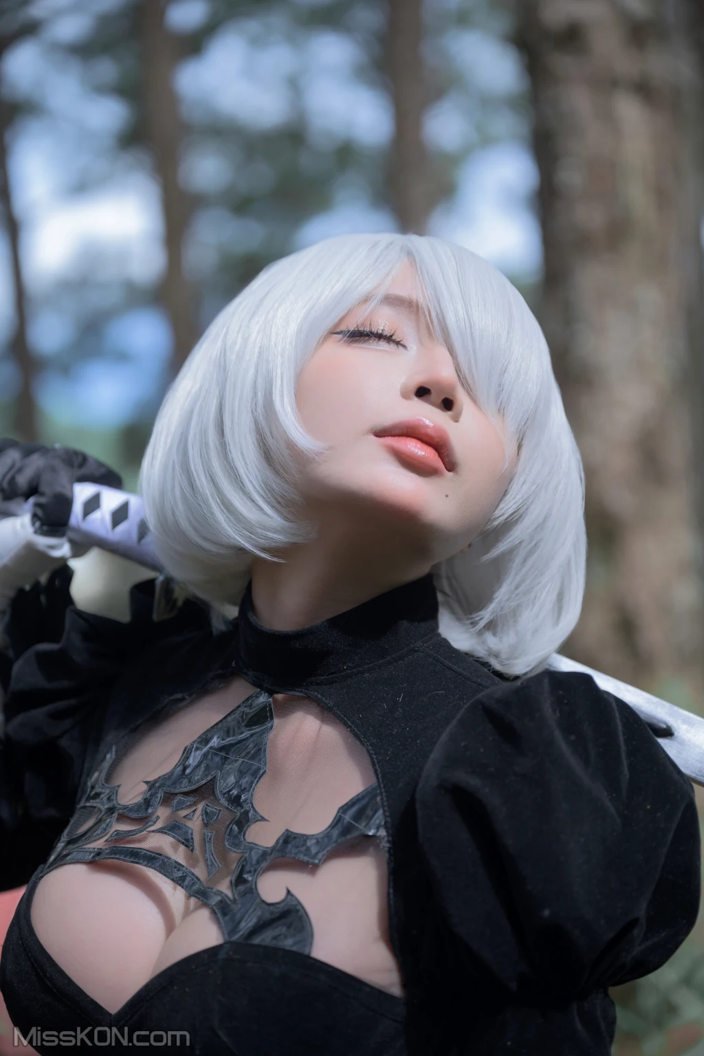 Coser@UmekoJ_ NierAutomata