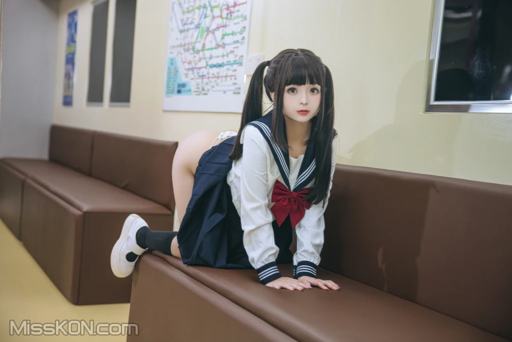 Coser@日奈娇_ 列车JK