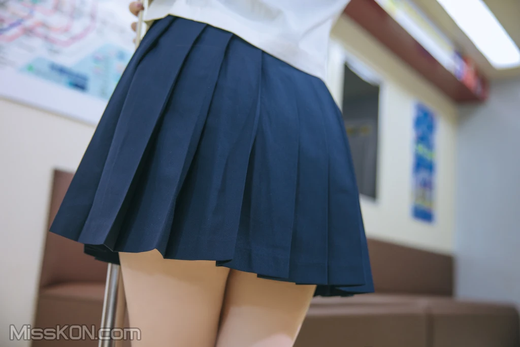 Coser@日奈娇_ 列车JK