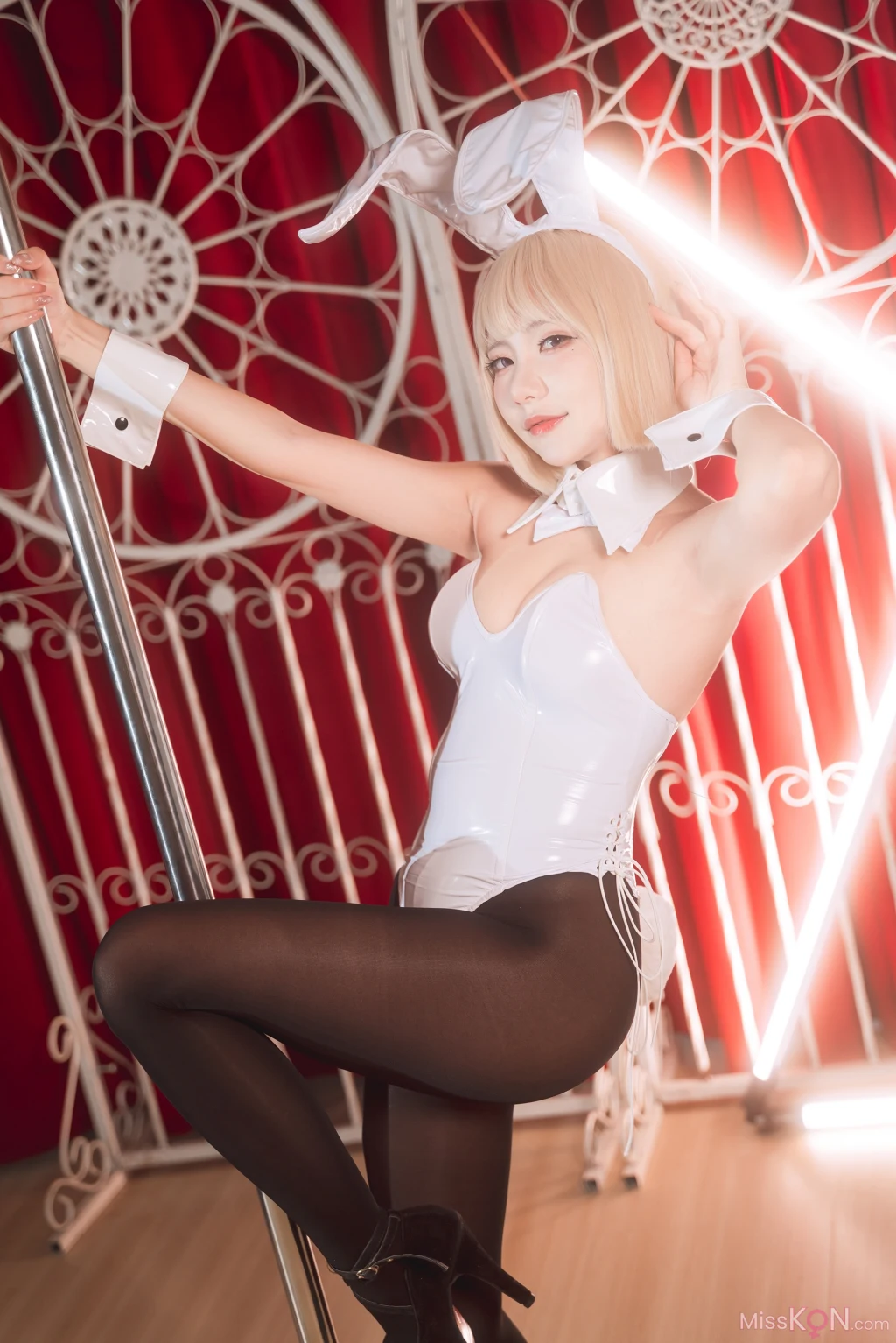 Coser@是一只熊仔吗_ 小兔时间