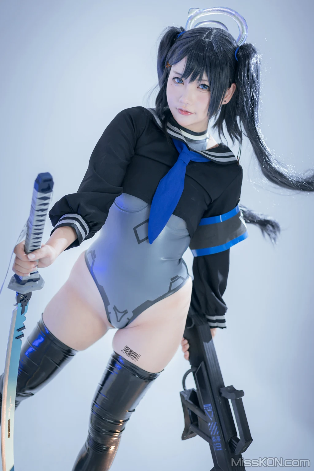 Coser@是一只熊仔吗_ 蓝色袖章