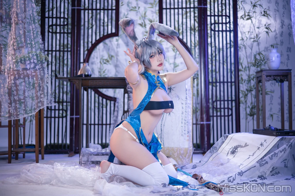 Coser@是一只熊仔吗_ 镜月