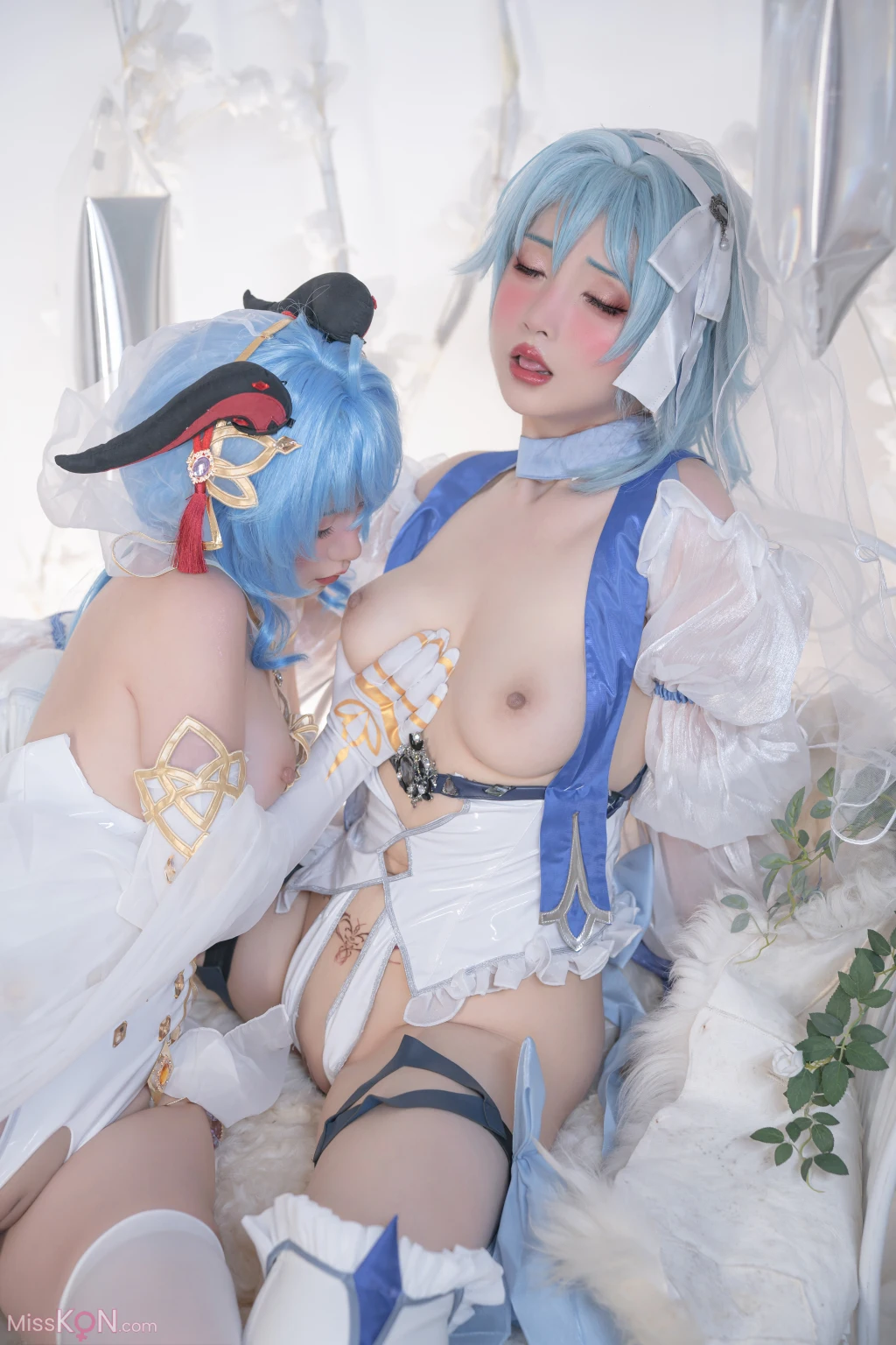 Coser@爆机少女喵小吉 (Nekokoyoshi)_ 12月T3 双子：最强冰雪组合