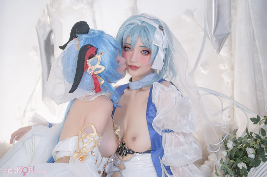 Coser@爆机少女喵小吉 (Nekokoyoshi)_ 12月T3 双子：最强冰雪组合