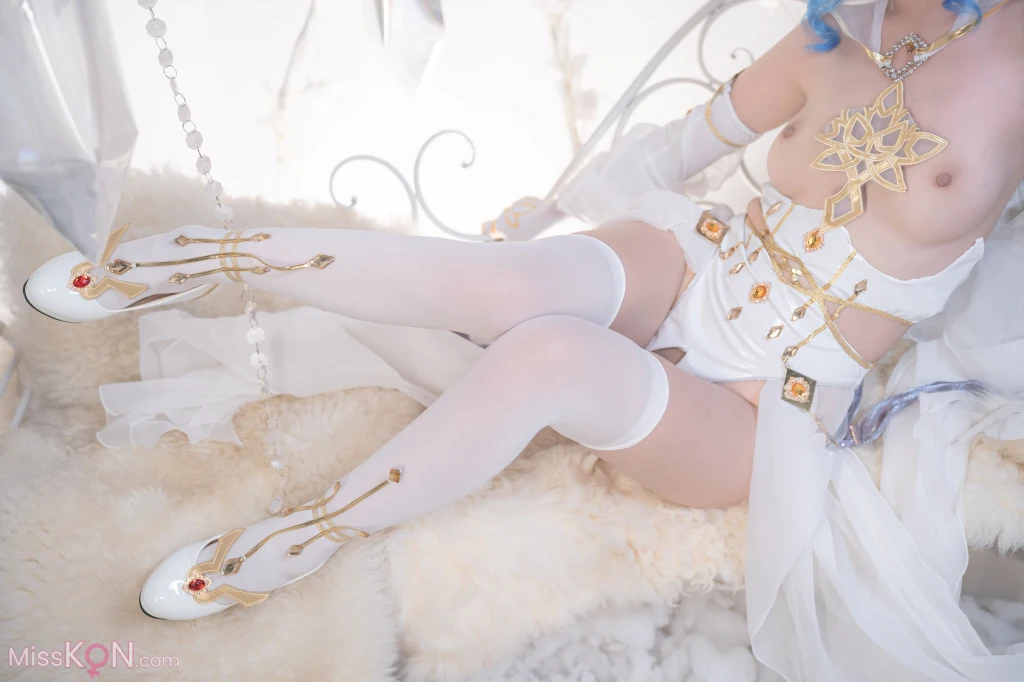 Coser@爆机少女喵小吉 (Nekokoyoshi)_ 12月T3 双子：最强冰雪组合