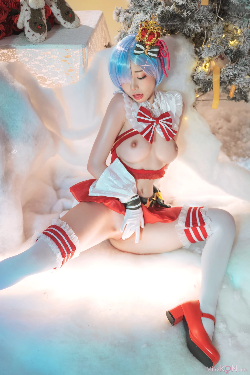 Coser@爆机少女喵小吉 (Nekokoyoshi)_ Christmas Begins