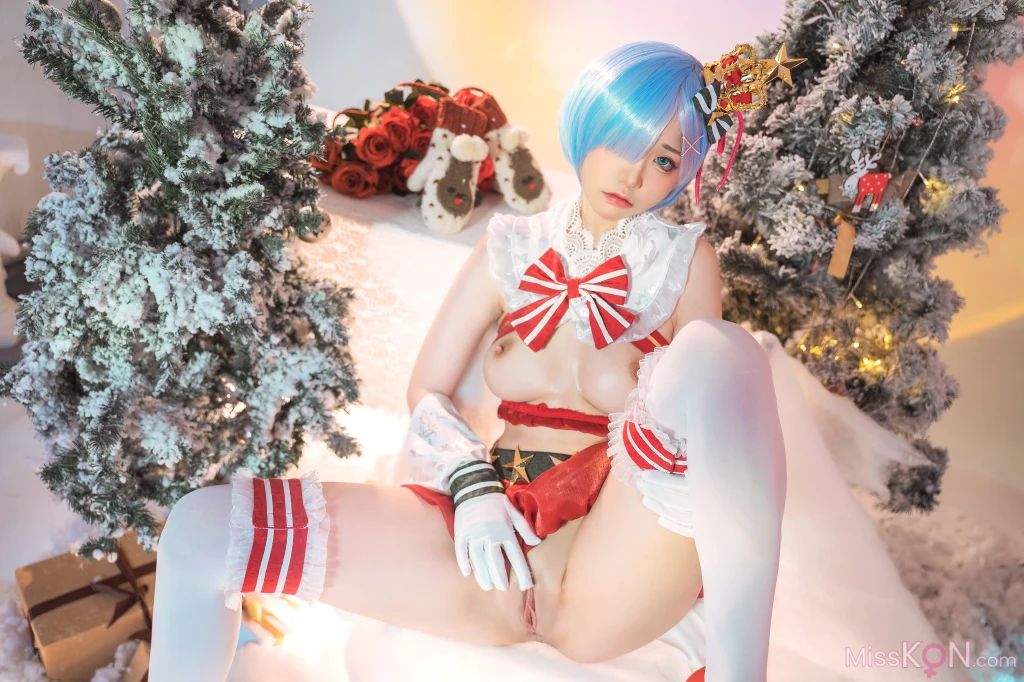 Coser@爆机少女喵小吉 (Nekokoyoshi)_ Christmas Begins