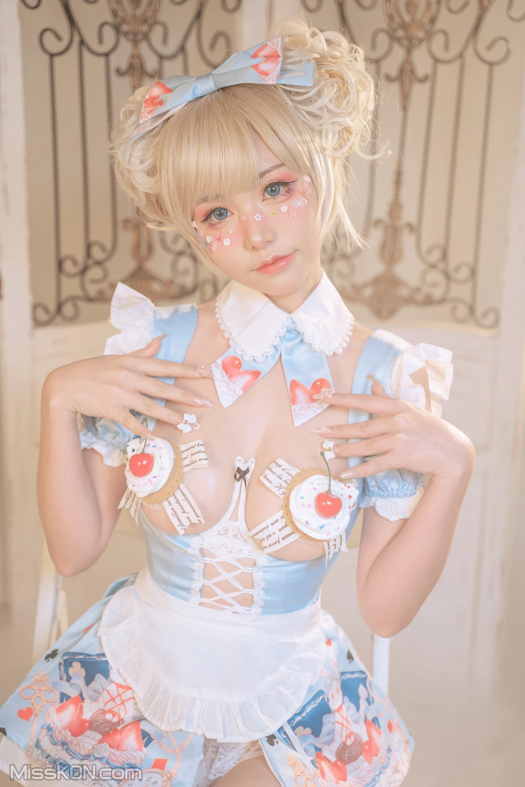 Coser@爆机少女喵小吉 (Nekokoyoshi)_ Private Tea Party