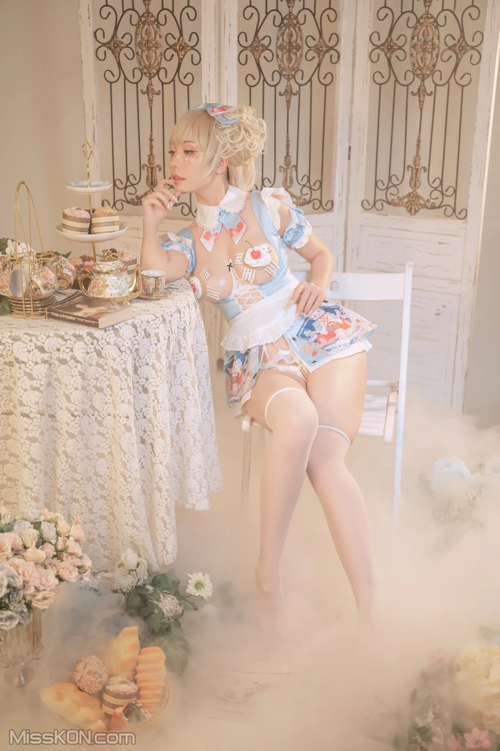 Coser@爆机少女喵小吉 (Nekokoyoshi)_ Private Tea Party