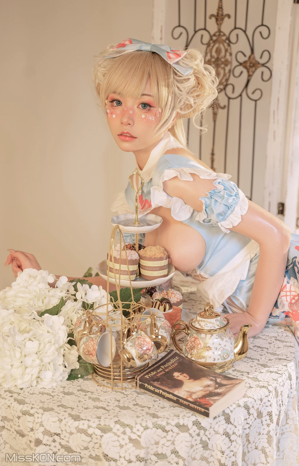 Coser@爆机少女喵小吉 (Nekokoyoshi)_ Private Tea Party