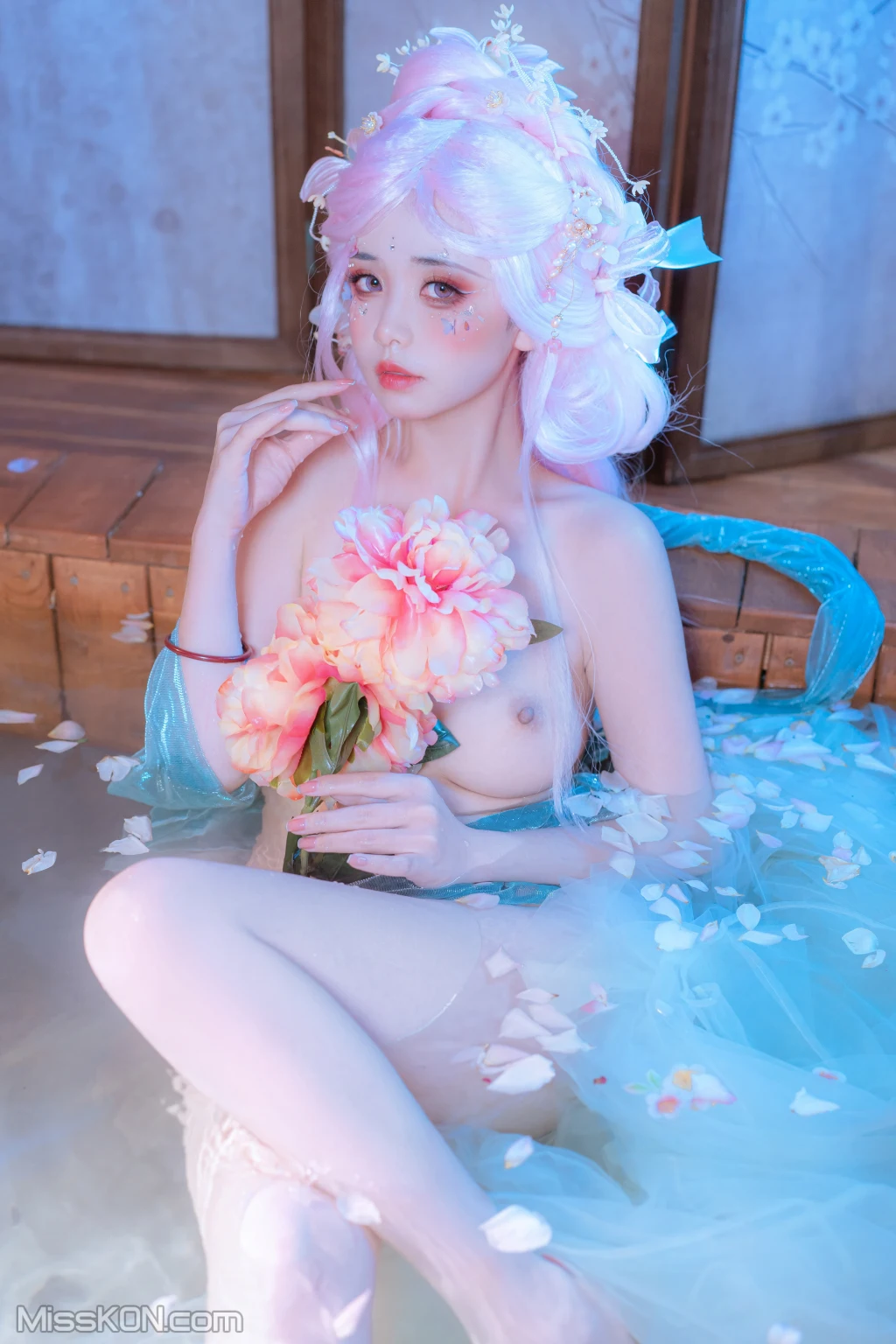 Coser@爆机少女喵小吉 (Nekokoyoshi)_ 临江仙