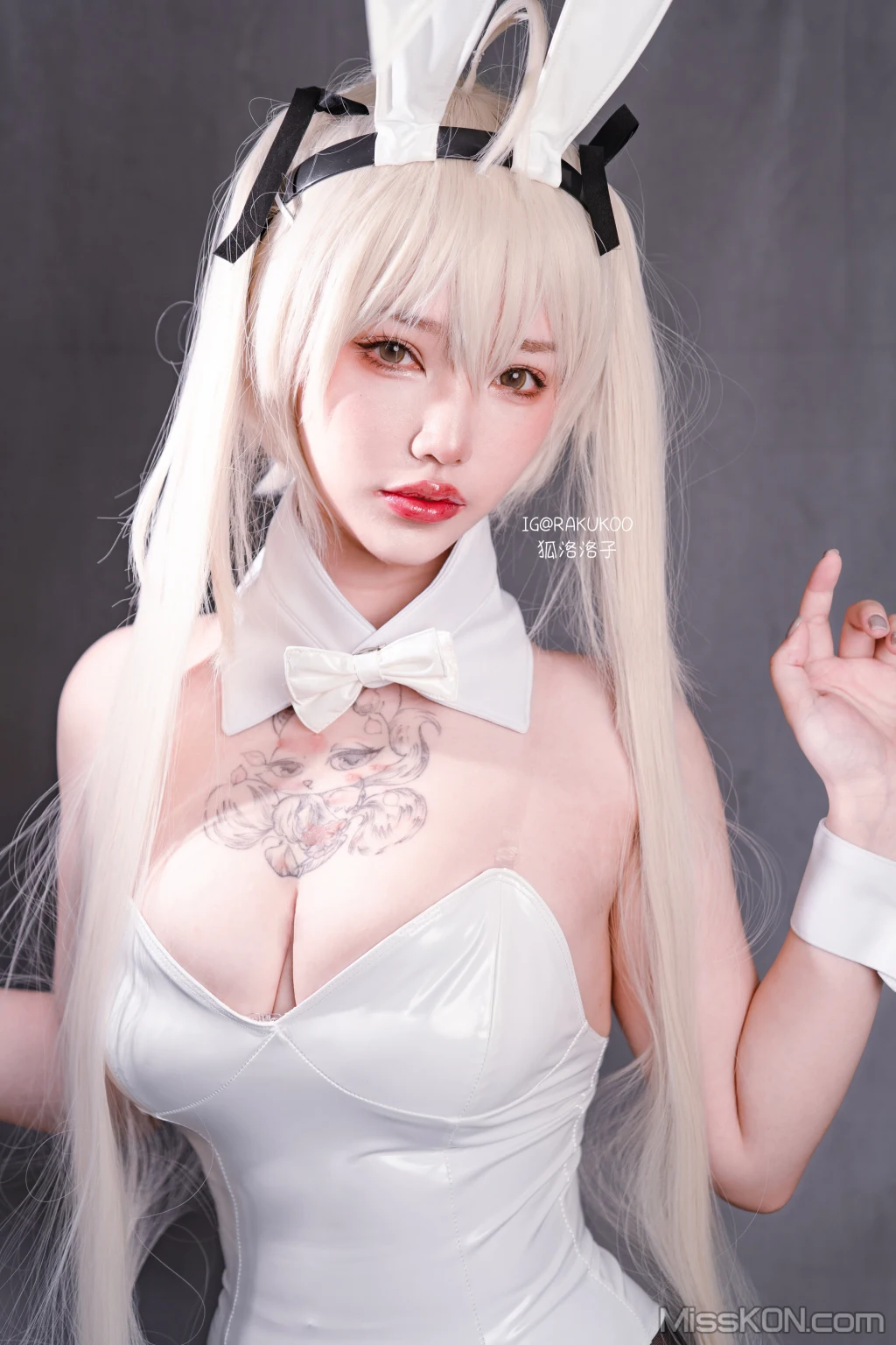 Coser@狐洛洛子_ 兔女郎