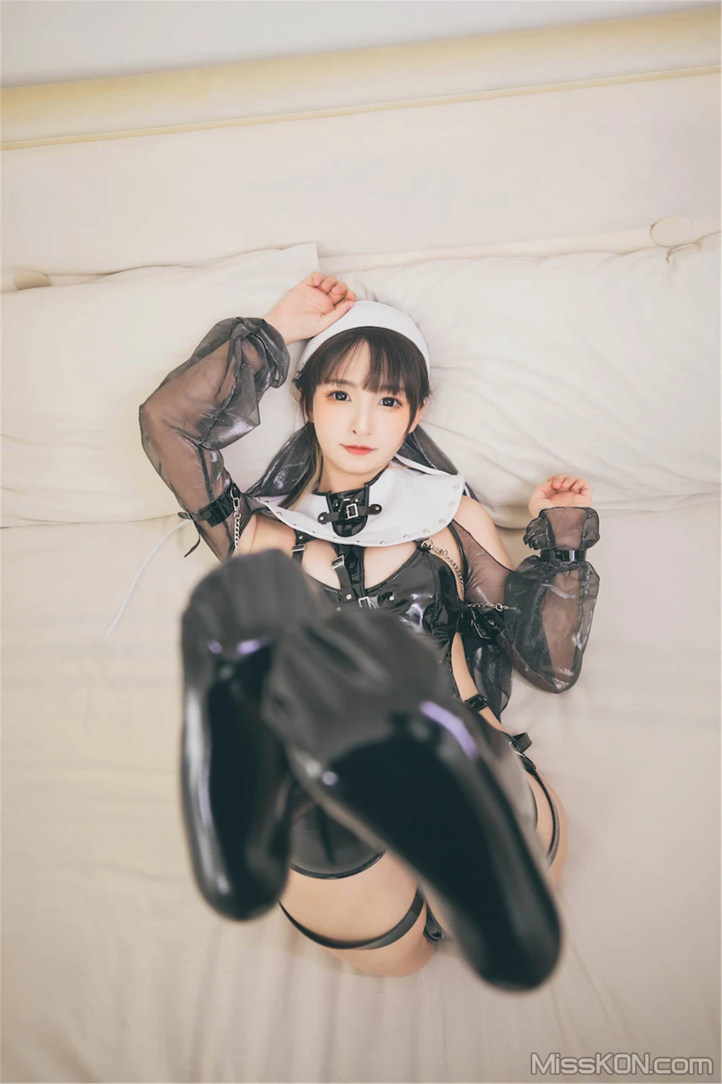 Coser@神楽坂真冬 Vol.080_ 绝对企画-苦行修女《許しの日》