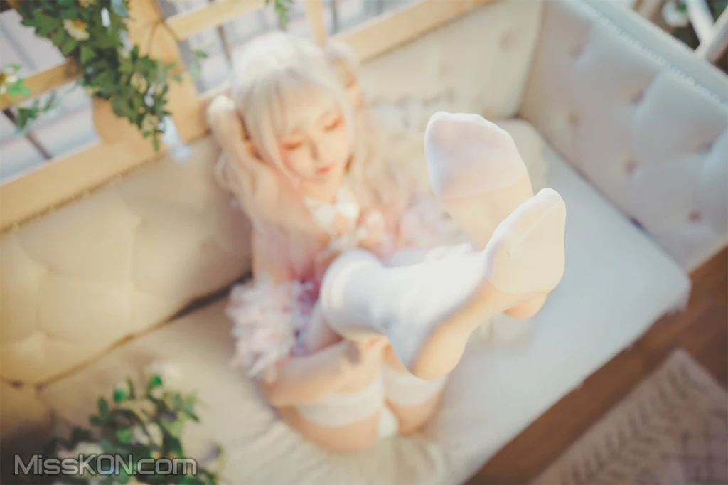 Coser@神楽坂真冬 Vol.082_ 绝对企画-黑白丝《柔らかい永遠》