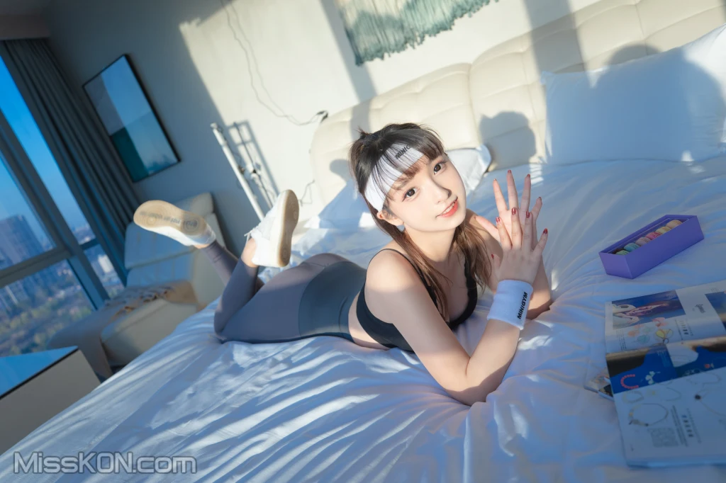 Coser@神楽坂真冬 Vol.083_ 绝对企画-健身少女《温度の香り》