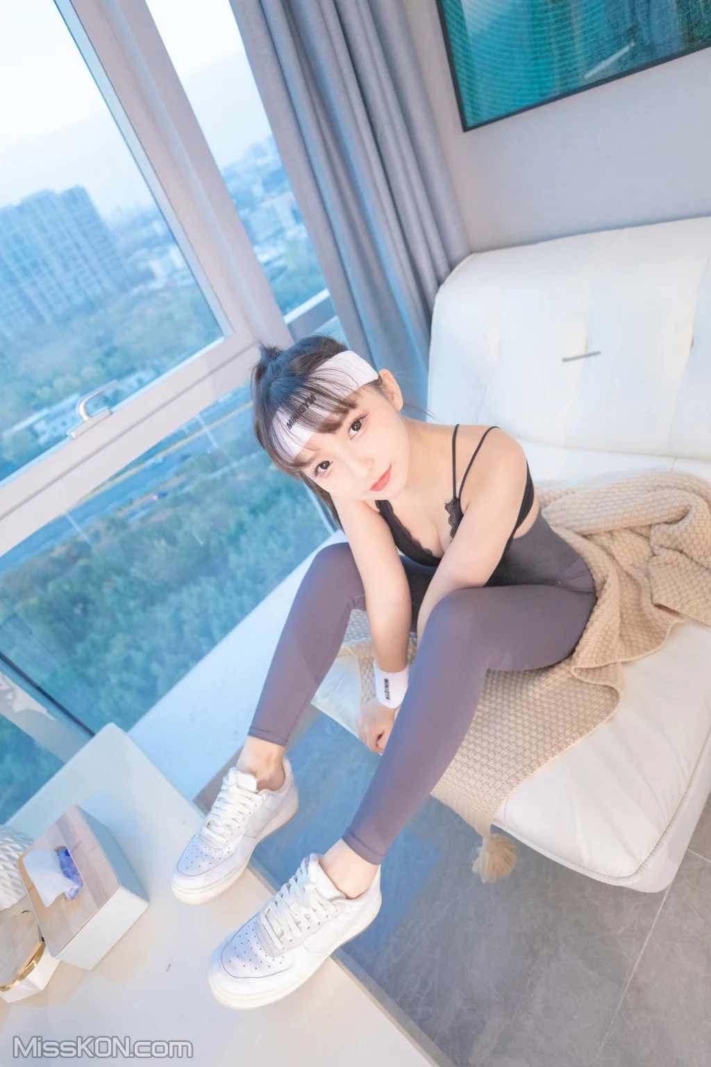 Coser@神楽坂真冬 Vol.083_ 绝对企画-健身少女《温度の香り》