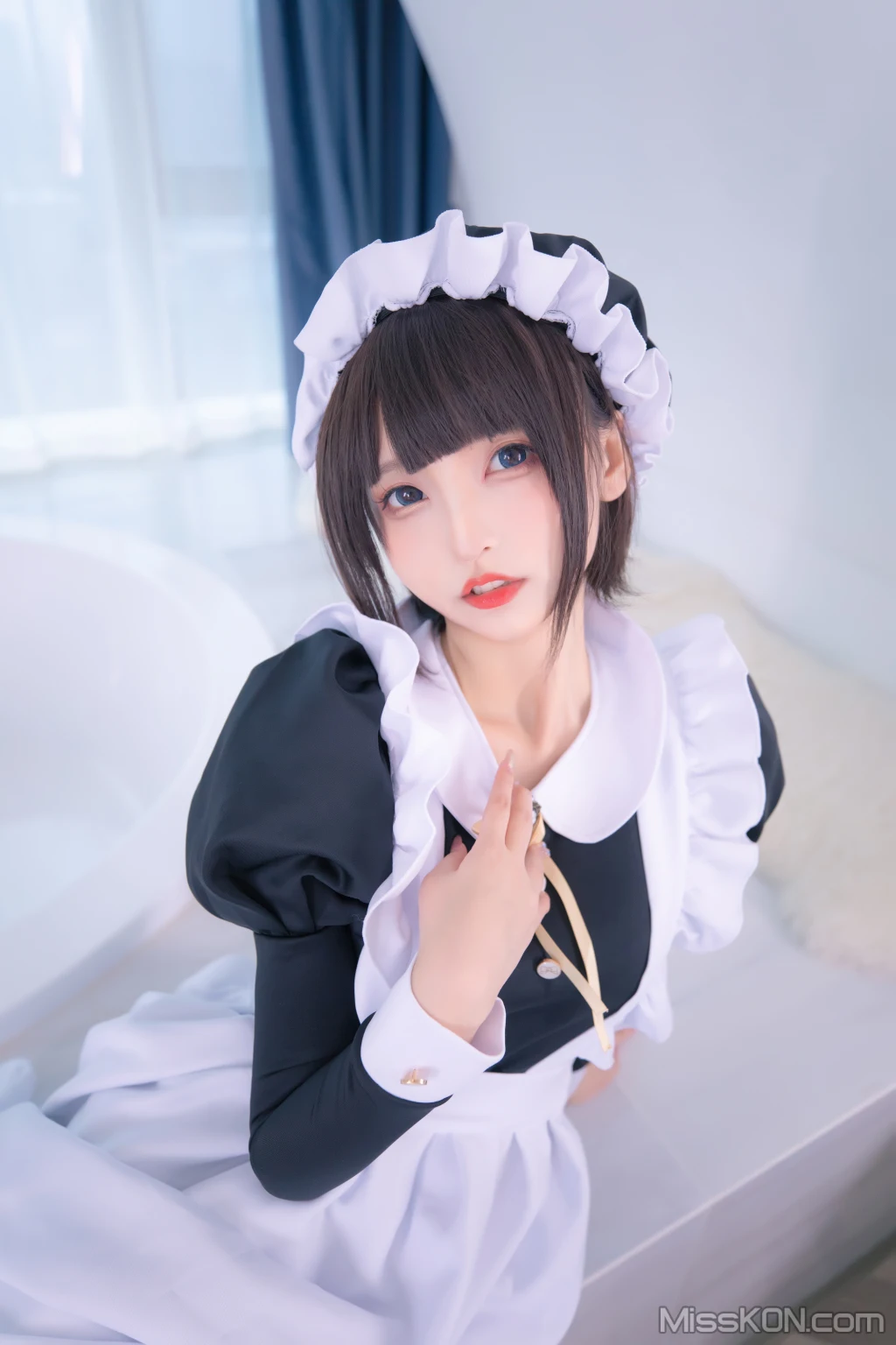 Coser@神楽坂真冬 Vol.086_ 绝对企画-女仆主题《愛のラビリンス2》