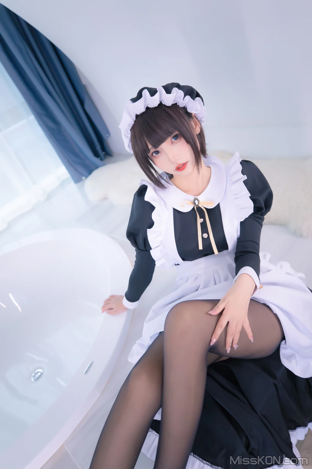 Coser@神楽坂真冬 Vol.086_ 绝对企画-女仆主题《愛のラビリンス2》