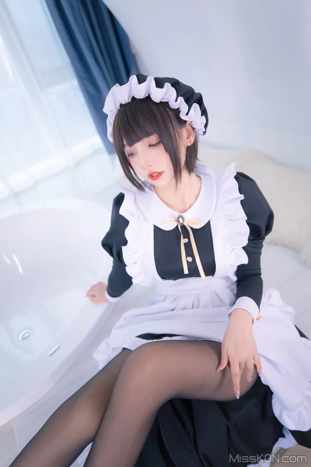 Coser@神楽坂真冬 Vol.086_ 绝对企画-女仆主题《愛のラビリンス2》