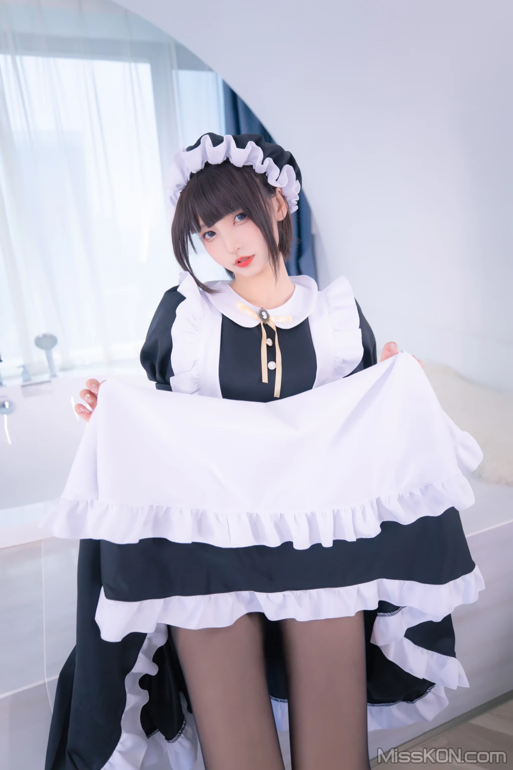 Coser@神楽坂真冬 Vol.086_ 绝对企画-女仆主题《愛のラビリンス2》