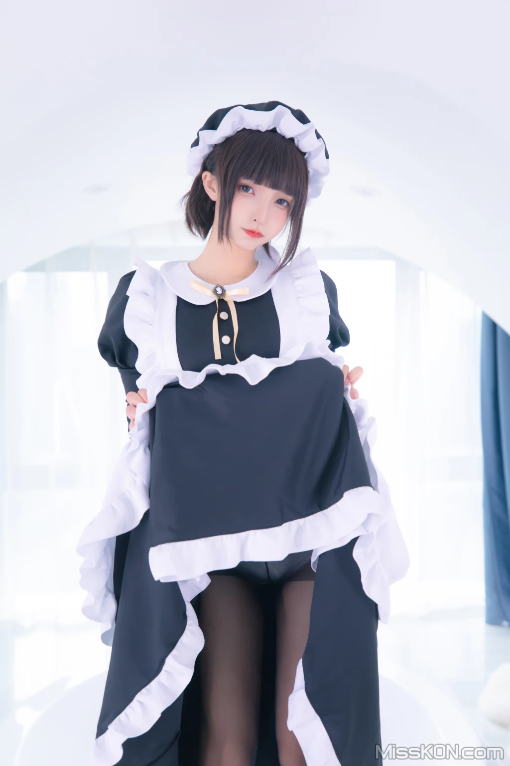 Coser@神楽坂真冬 Vol.086_ 绝对企画-女仆主题《愛のラビリンス2》