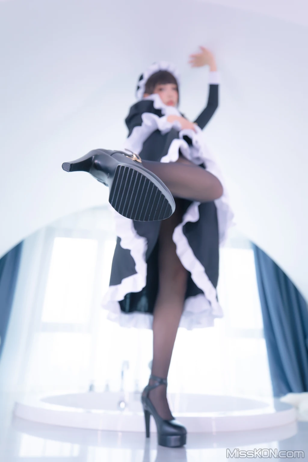 Coser@神楽坂真冬 Vol.086_ 绝对企画-女仆主题《愛のラビリンス2》