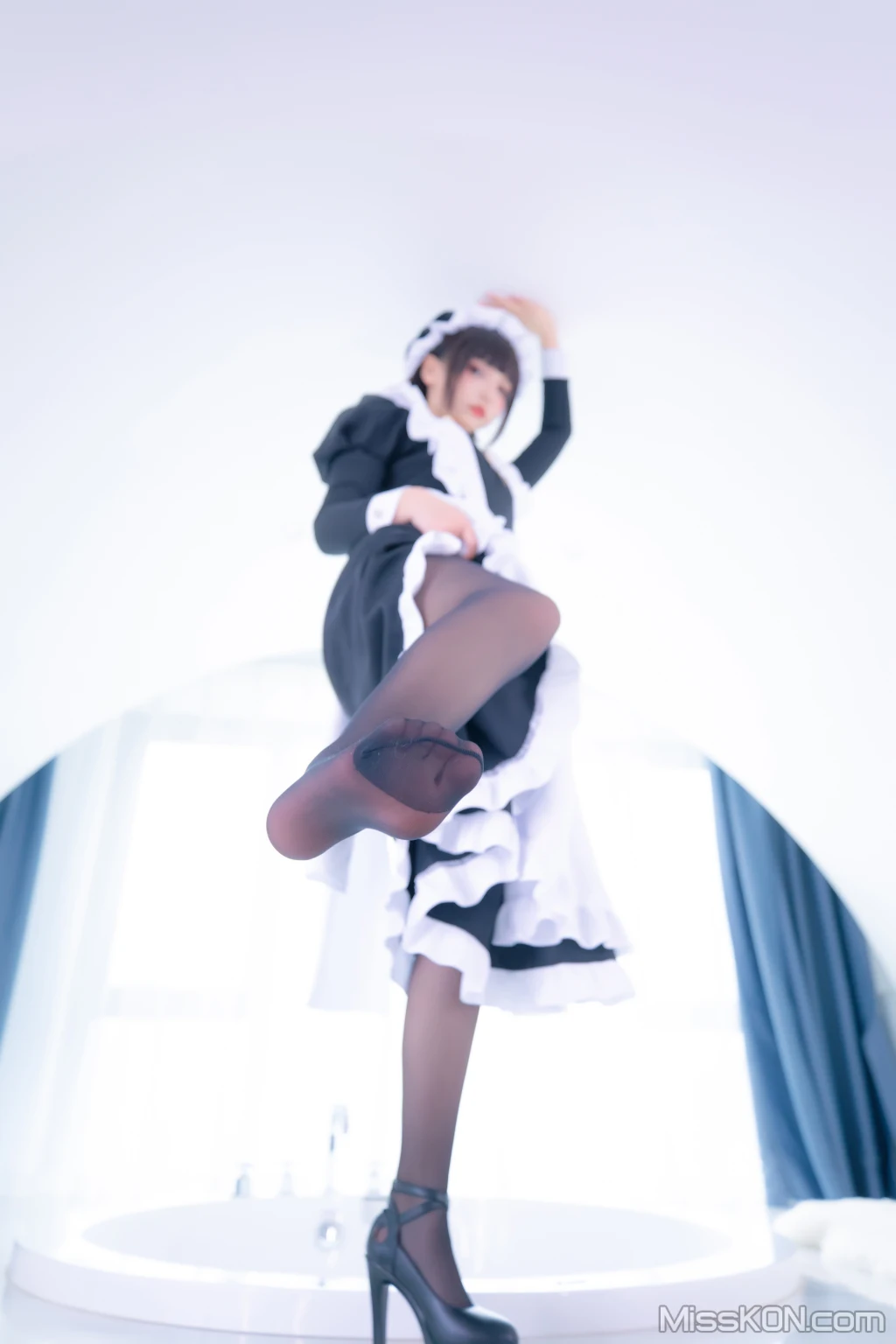 Coser@神楽坂真冬 Vol.086_ 绝对企画-女仆主题《愛のラビリンス2》