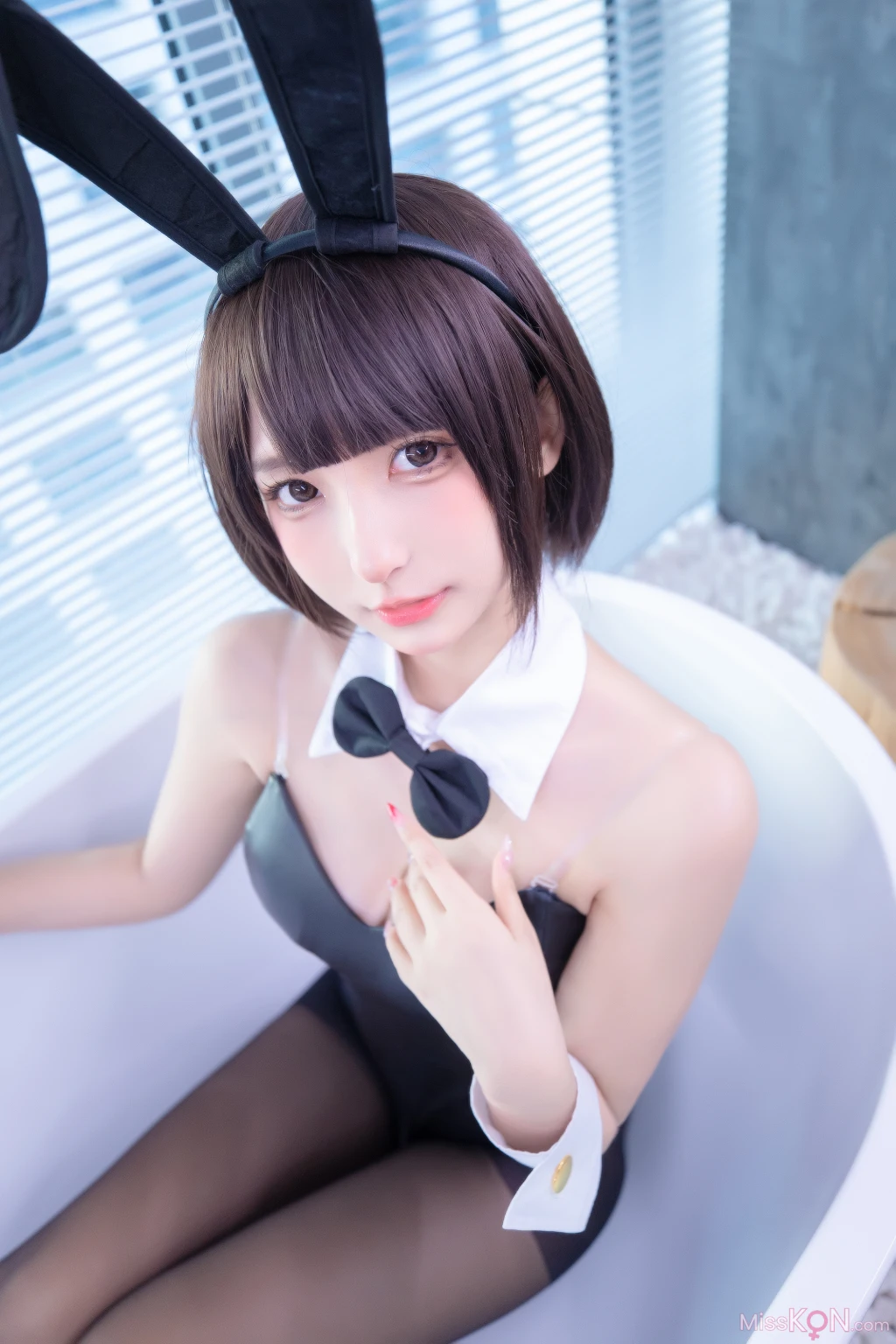 Coser@神楽坂真冬 Vol.089_ 绝对企画-兔女郎与钢管《バニーバブル》