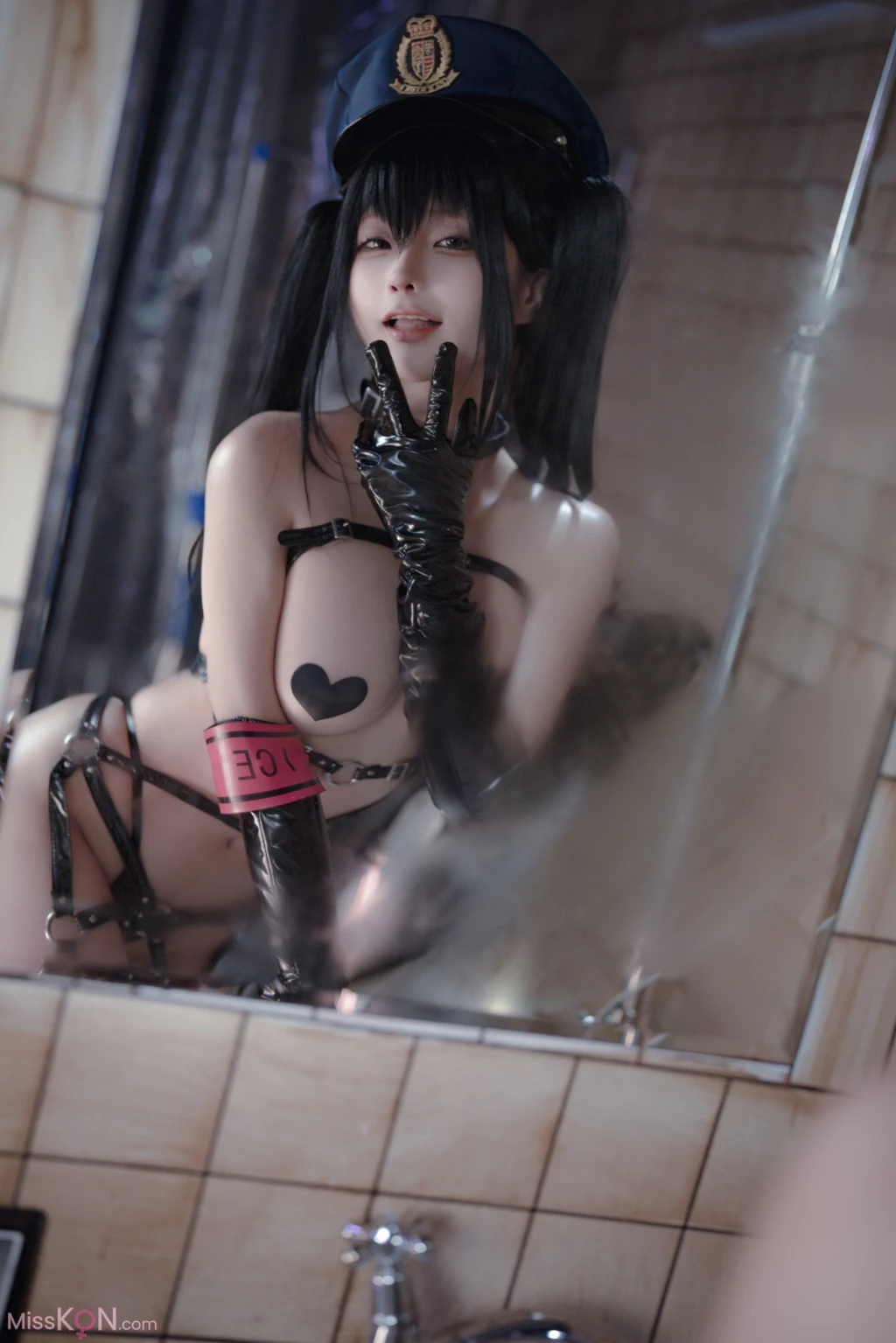 Coser@蠢沫沫 (chunmomo)_ 沙希女警